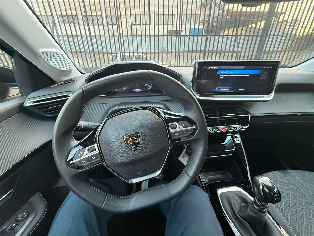 Peugeot 208 PureTech 100 Stop&Start 5 porte Allure