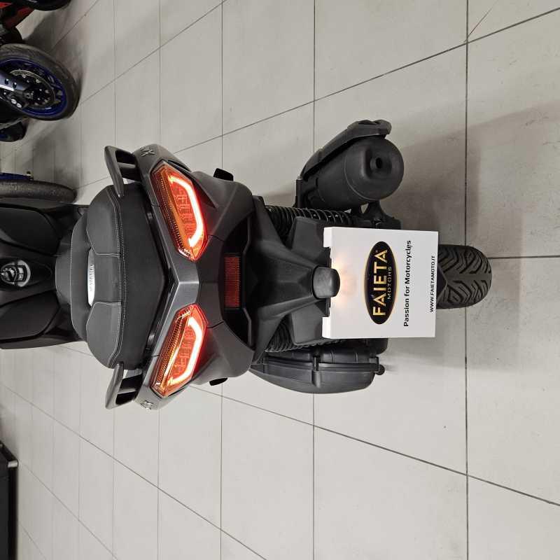 Yamaha X-Max 125 - 2023