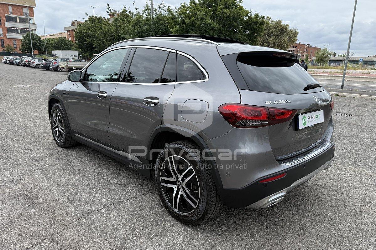 MERCEDES GLA 250 e EQ-Power Automatic Sport Plus