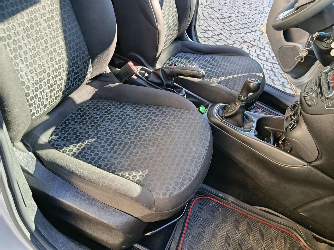 Opel Corsa B-Color 1.2 #9179