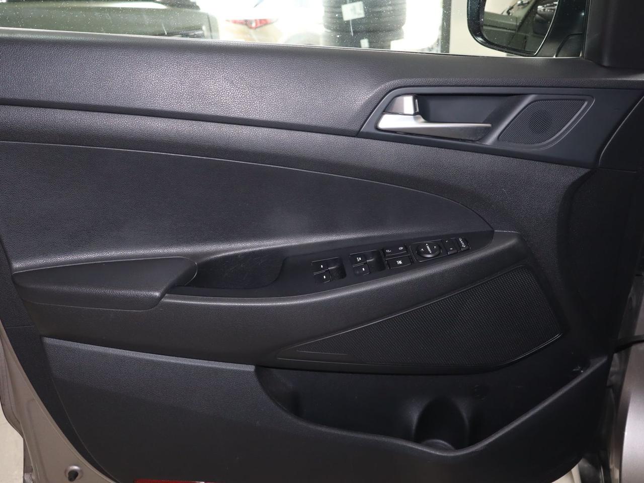 Hyundai Tucson Xpossible 1.7 CRDi #10929