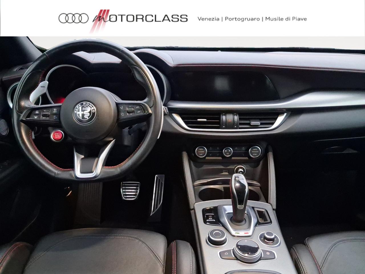 Alfa Romeo Stelvio 2.2 turbo 210cv competizione q4 at8