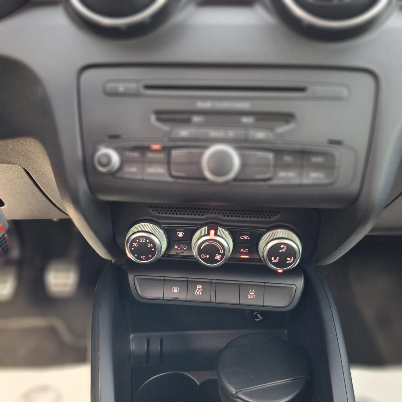 AUDI A1 1.6 TDI SLINE EDITION