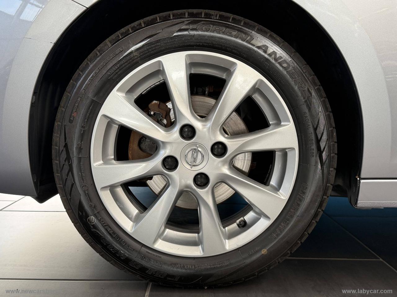 OPEL Corsa 1.2 Edition NEOPATENTATI