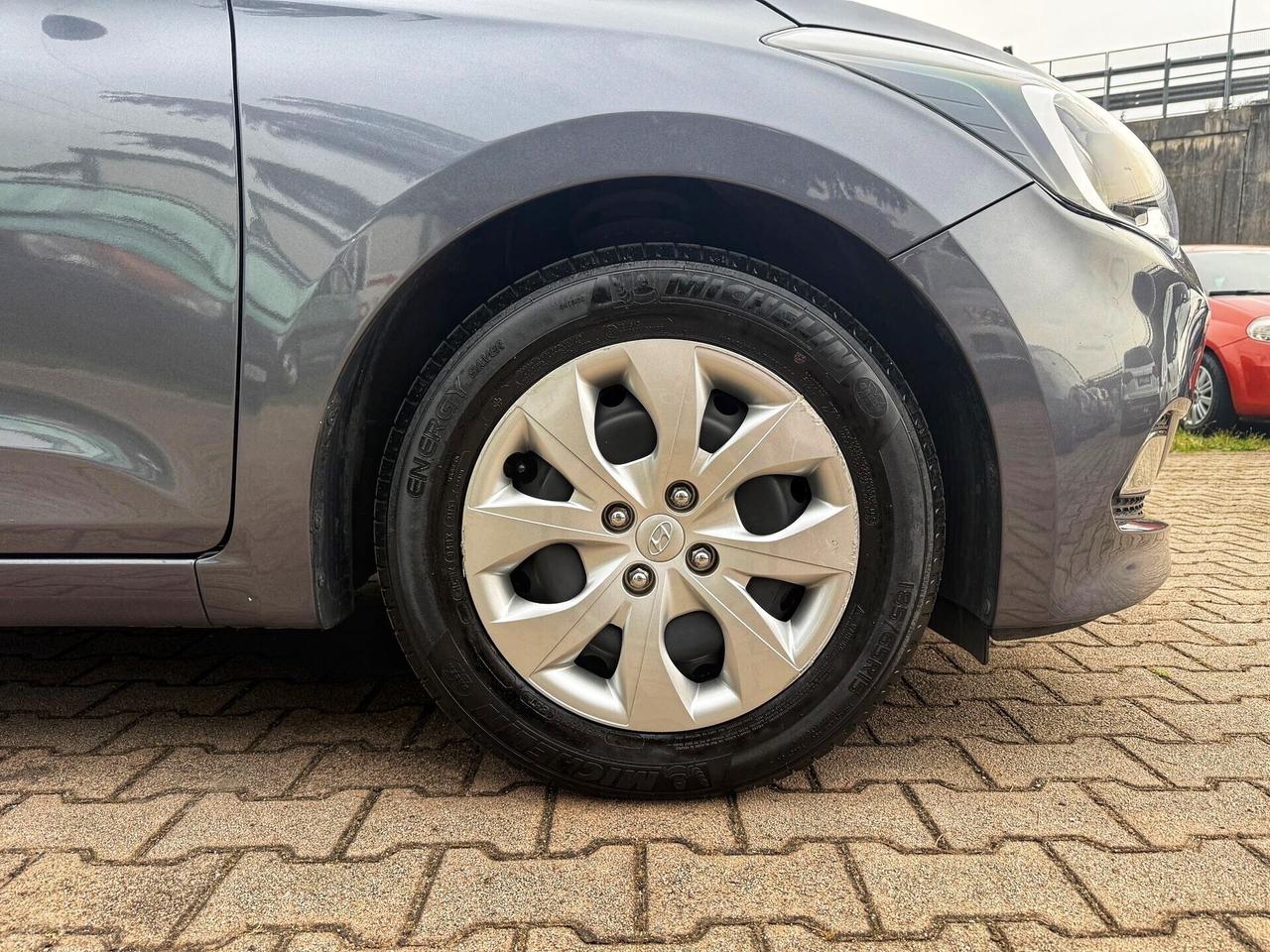 Hyundai i20 1.2 5 porte OK NEOPATENTATI