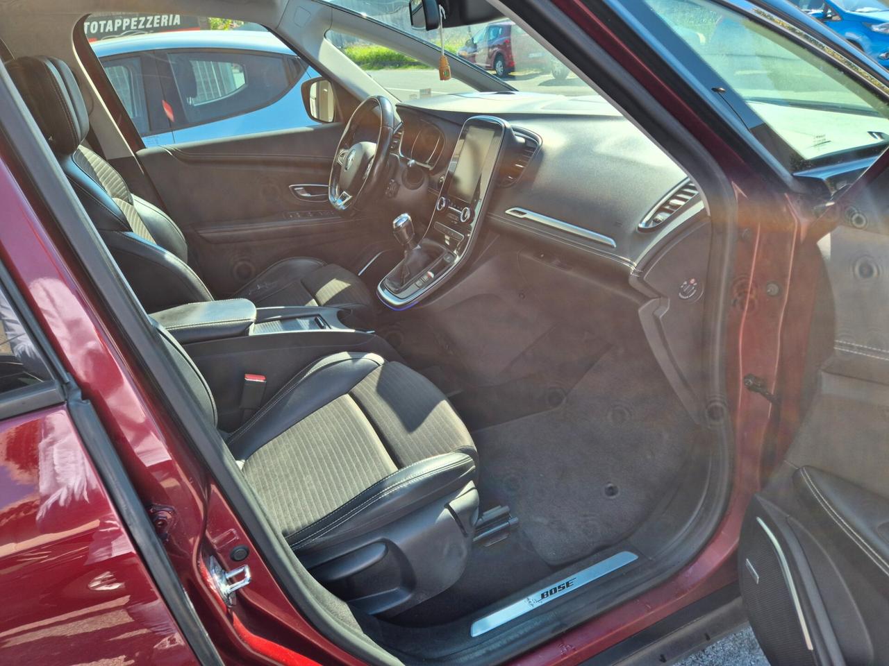 Renault Grand Scenic dCi 8V 110 CV Energy Zen BOSE