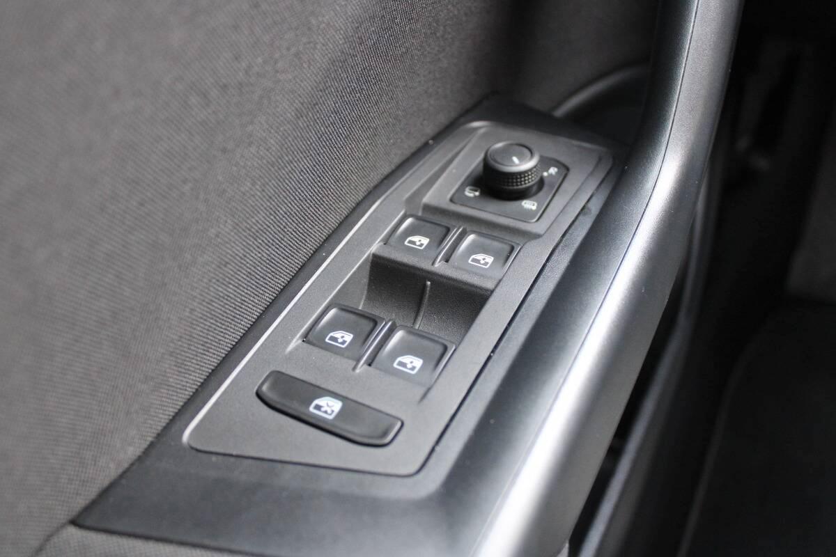 Volkswagen T-Roc 1.0 tsi 110cv Con CarPlay