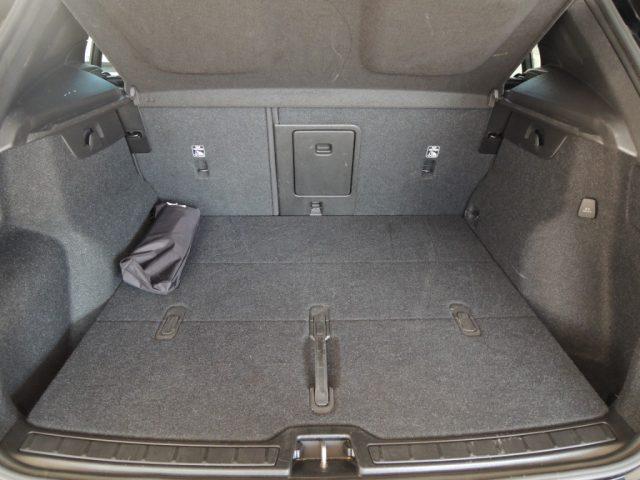 VOLVO XC40 T2 automatico Core