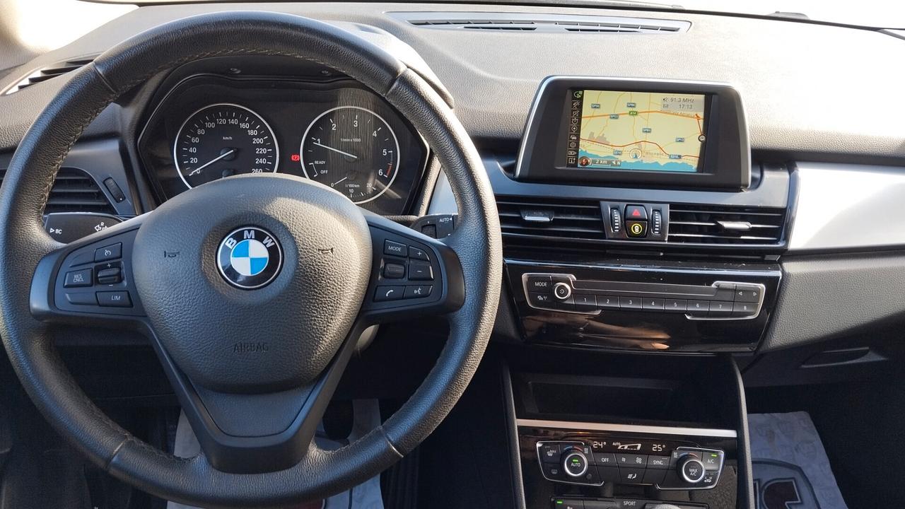 BMW 218D 2.0-NAVI-GARANZIA FULL