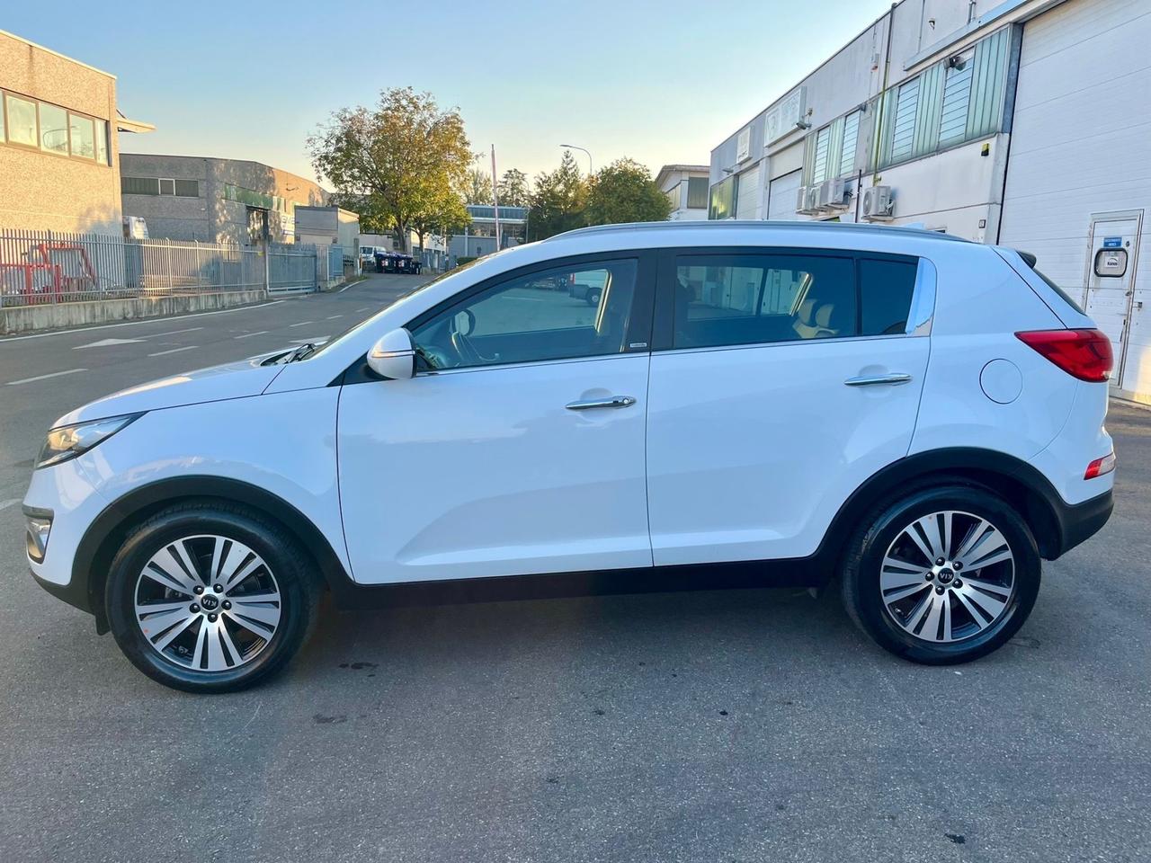 Kia Sportage 2.0d 4x4 2015 106.000km perfetta