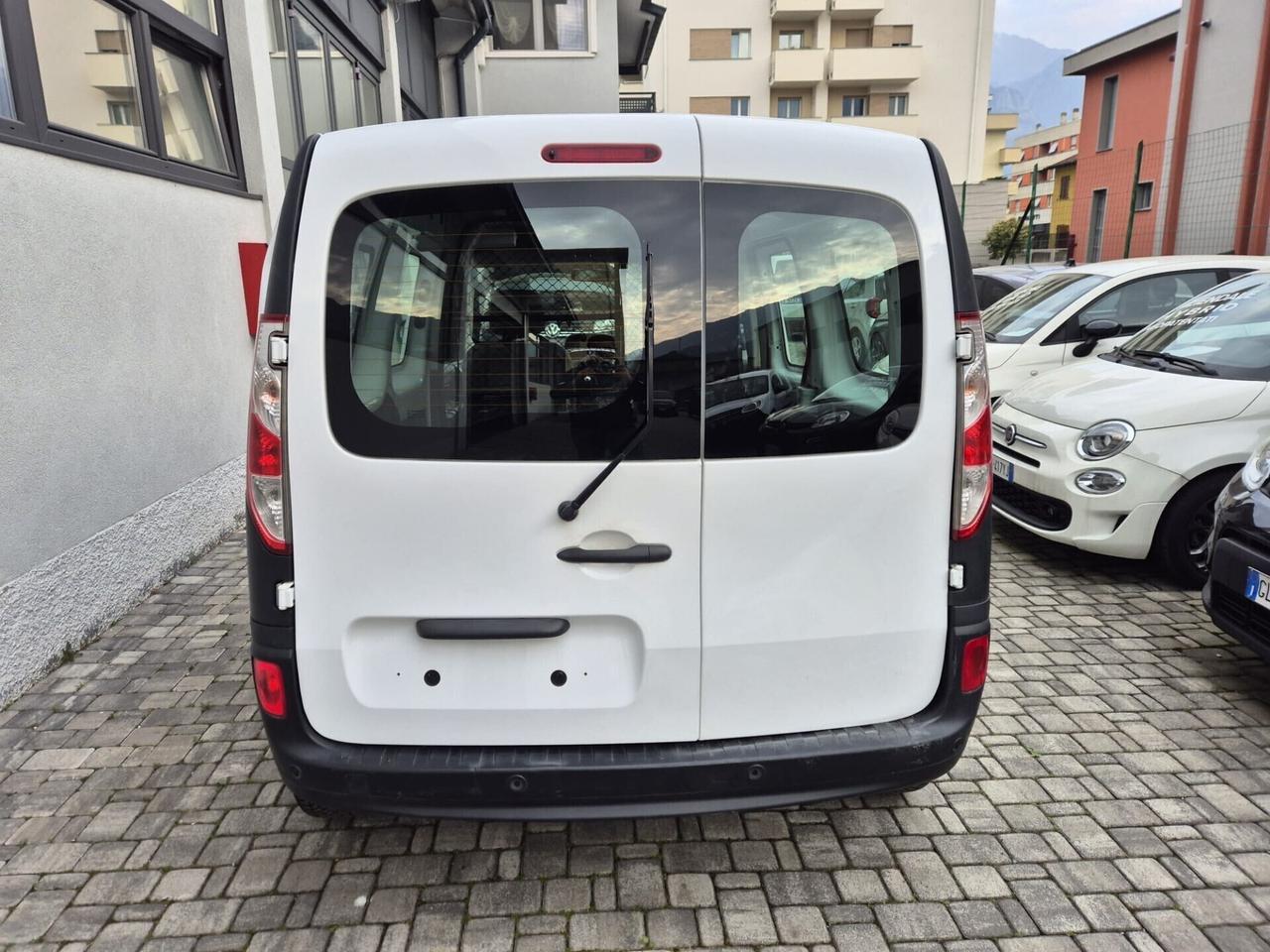 Renault Kangoo Blue dCi 95CV EXPRESS MAXI - 2 POSTI - PREZZO IVA ESCLUSA