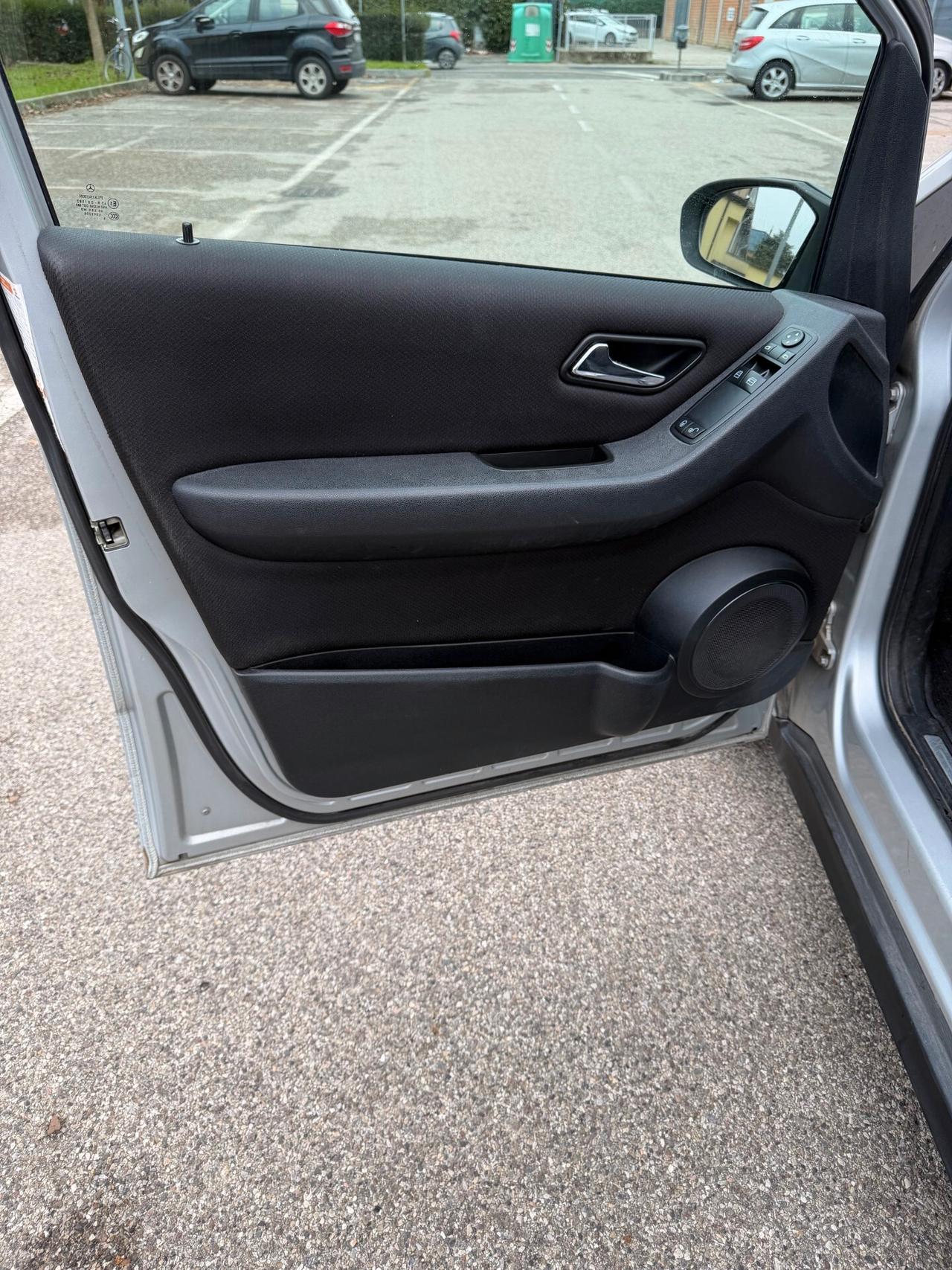 Mercedes-Benz A 160 2.0 cdi - NEOPATENTATI - 12 MESI DI GARANZIA -