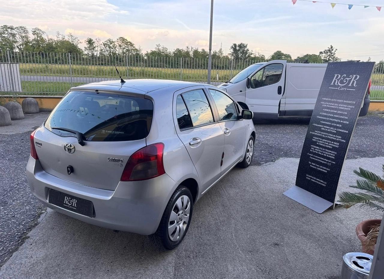 Toyota Yaris 1.3 5 porte