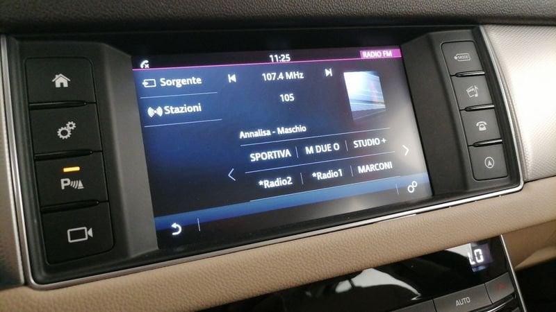 Jaguar XF 2.0d Pure Business edition 180cv