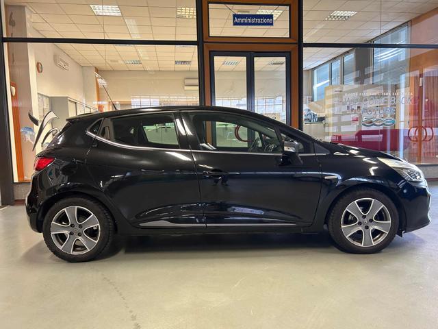 RENAULT Clio 1.2 75CV 5 porte Costume National