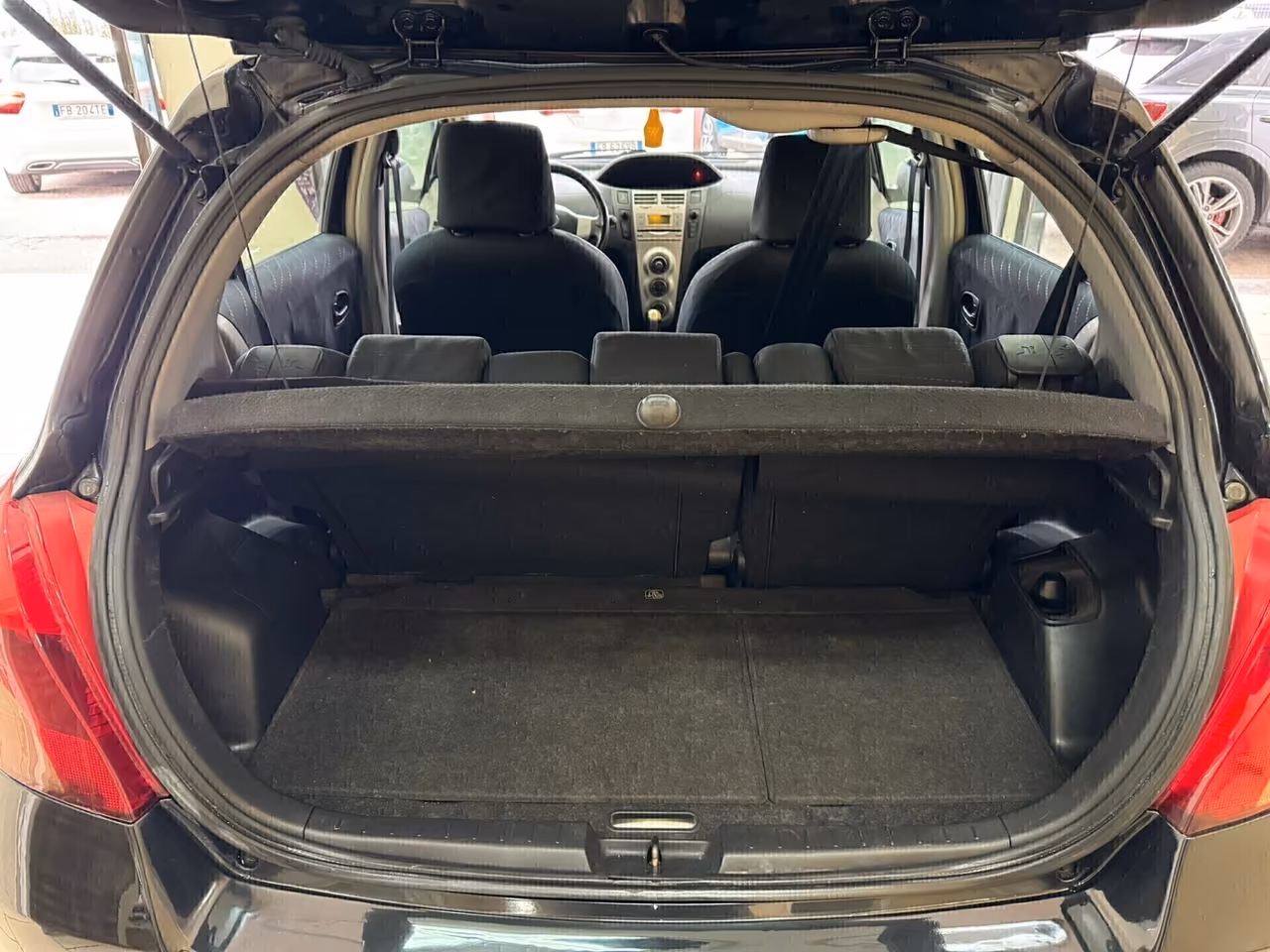 Toyota Yaris 1000 5 porte