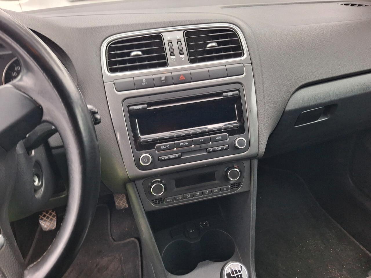 Volkswagen Polo 1.6 TDI Highline 2012