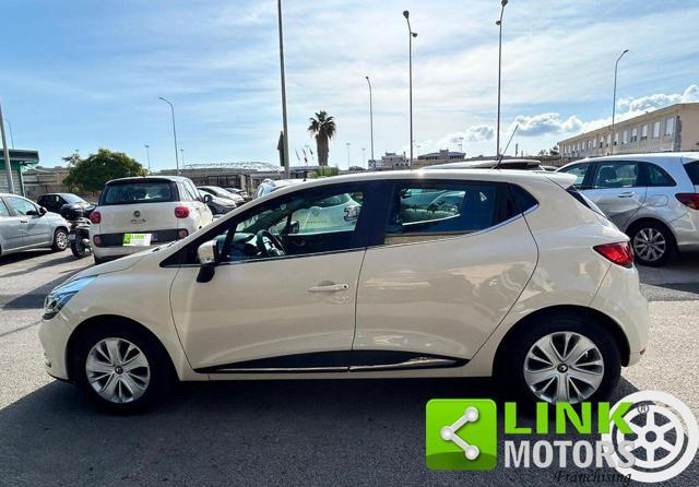 RENAULT Clio 1.2 75CV 5 porte Zen PER NEOPATENTATI