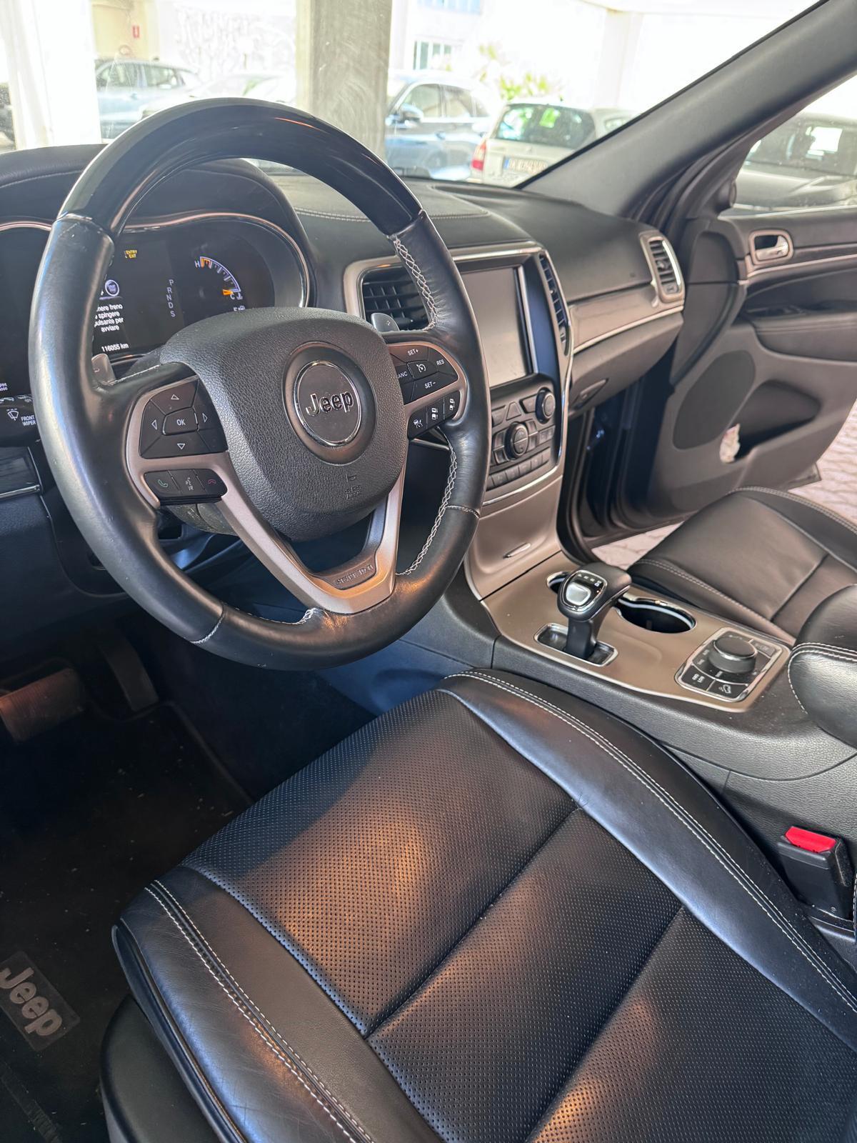 Jeep Grand Cherokee 3.0 V6 CRD 250 CV Multijet II Overland