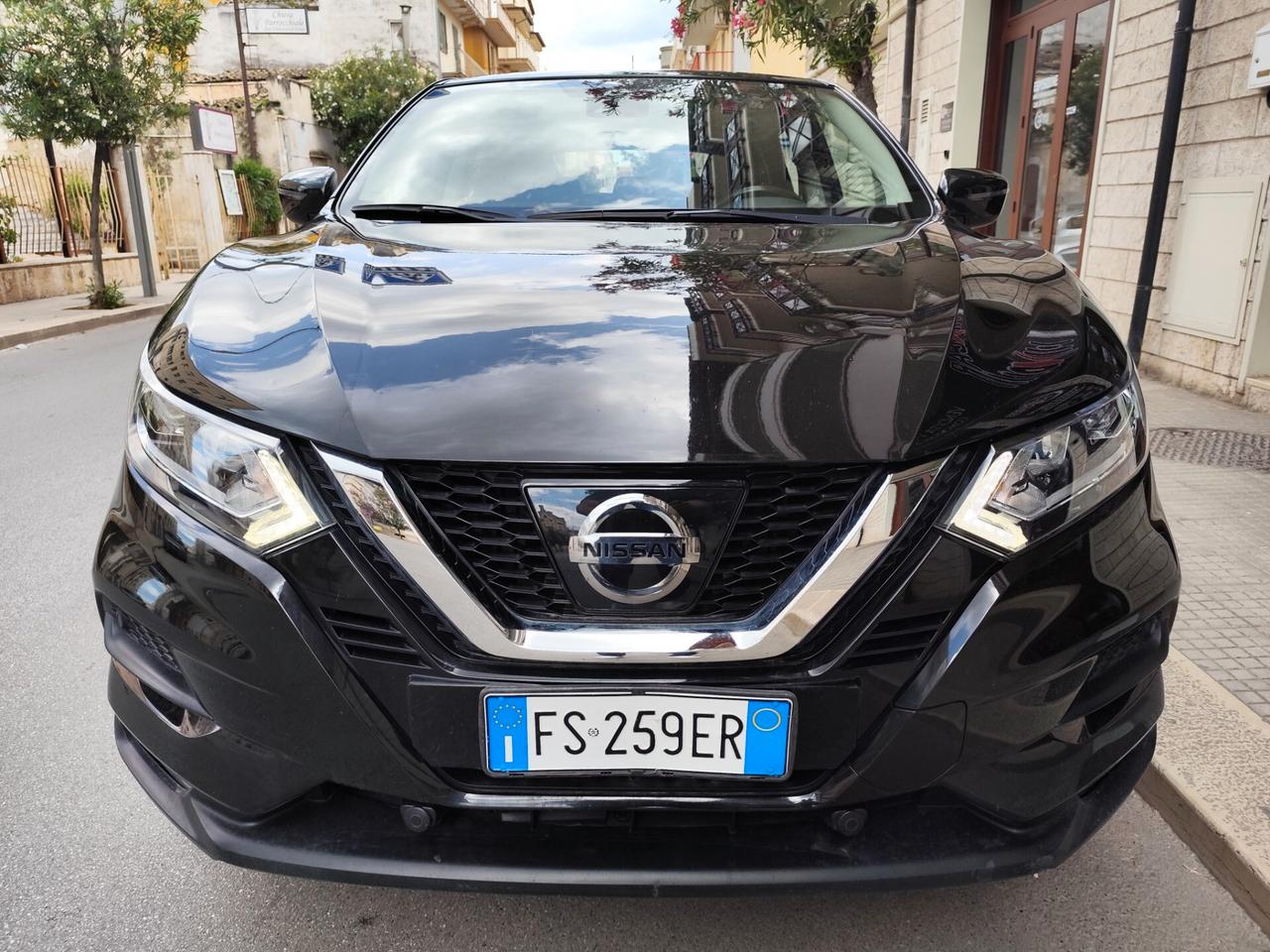 Nissan Qashqai 1.5 dCi 110cv DIESEL UNIPRO