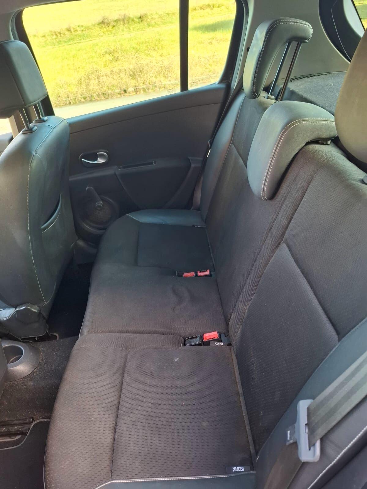 Renault Clio 1.2 16V 5 porte Luxe