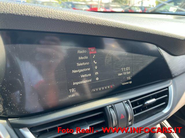 ALFA ROMEO Giulia 2.2 Turbodiesel 150 CV AT8 prezzo reale