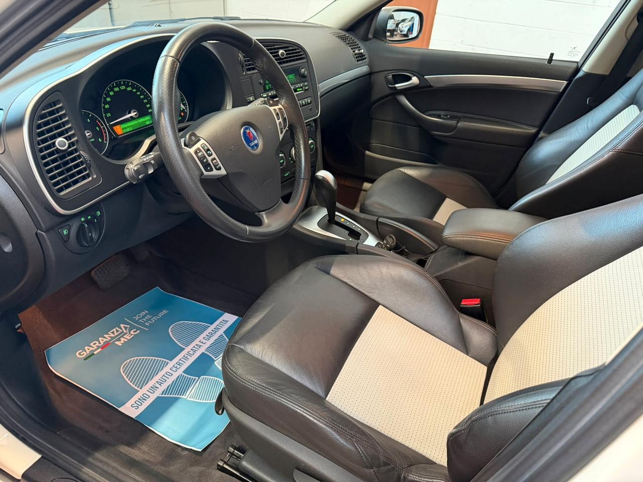 Saab 9-3 SportHatch 1.9 TiD 16V DPF Vector