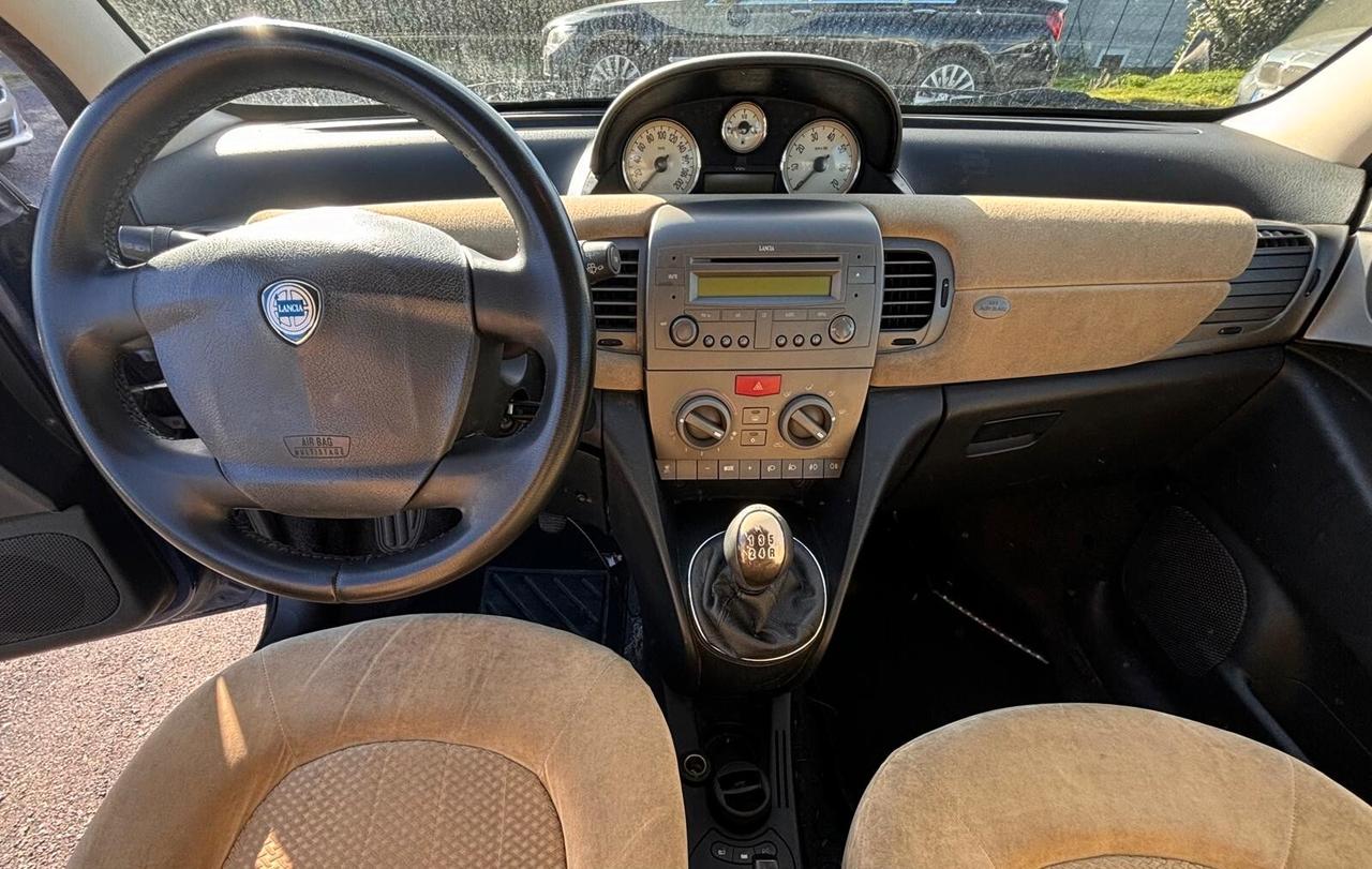 Lancia Ypsilon 1.3 Multijet 16V Platino