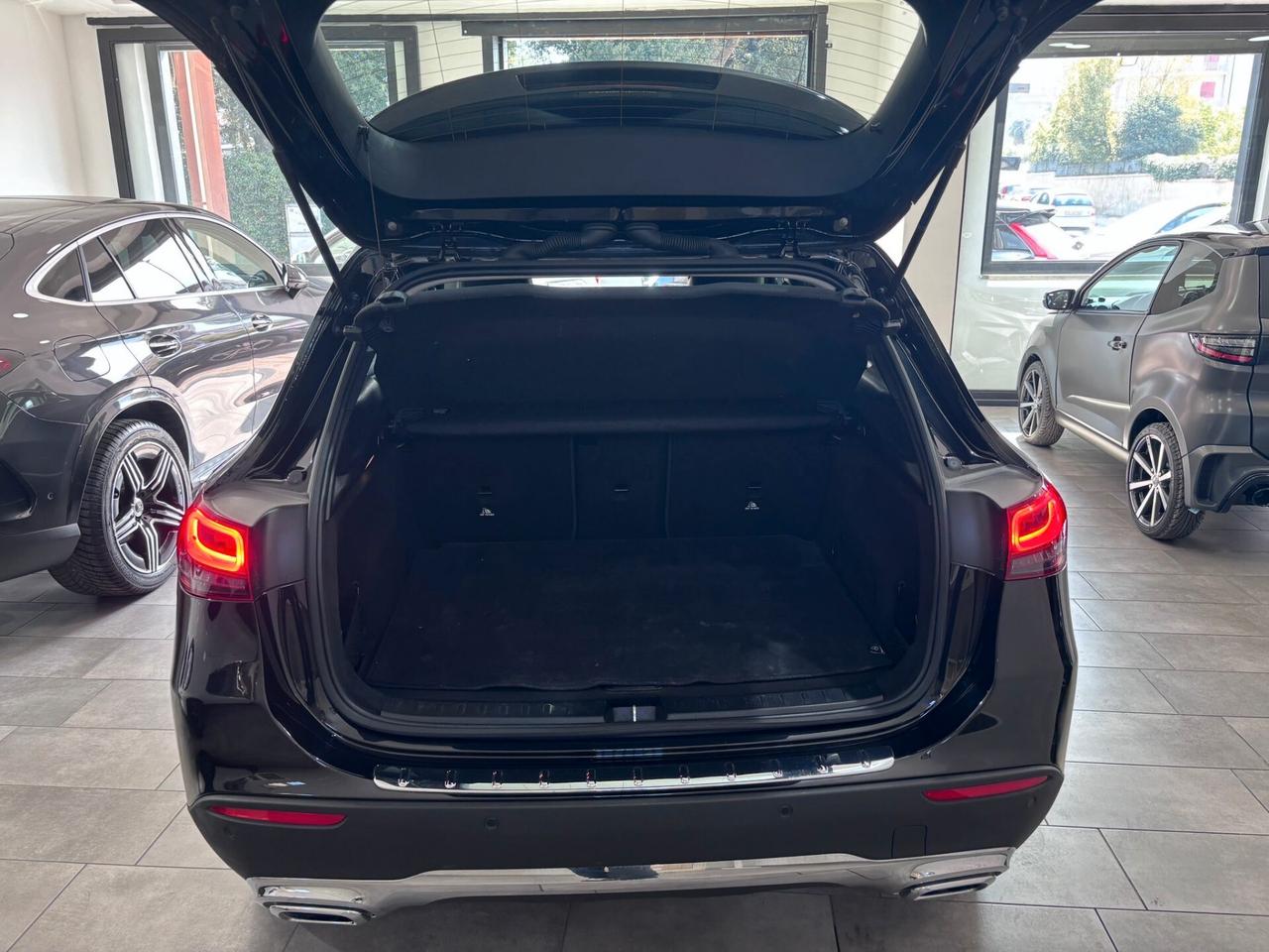 MERCEDES-BENZ GLA 220D AUTOMATICO SPORT LED-NAVI-CLIMA