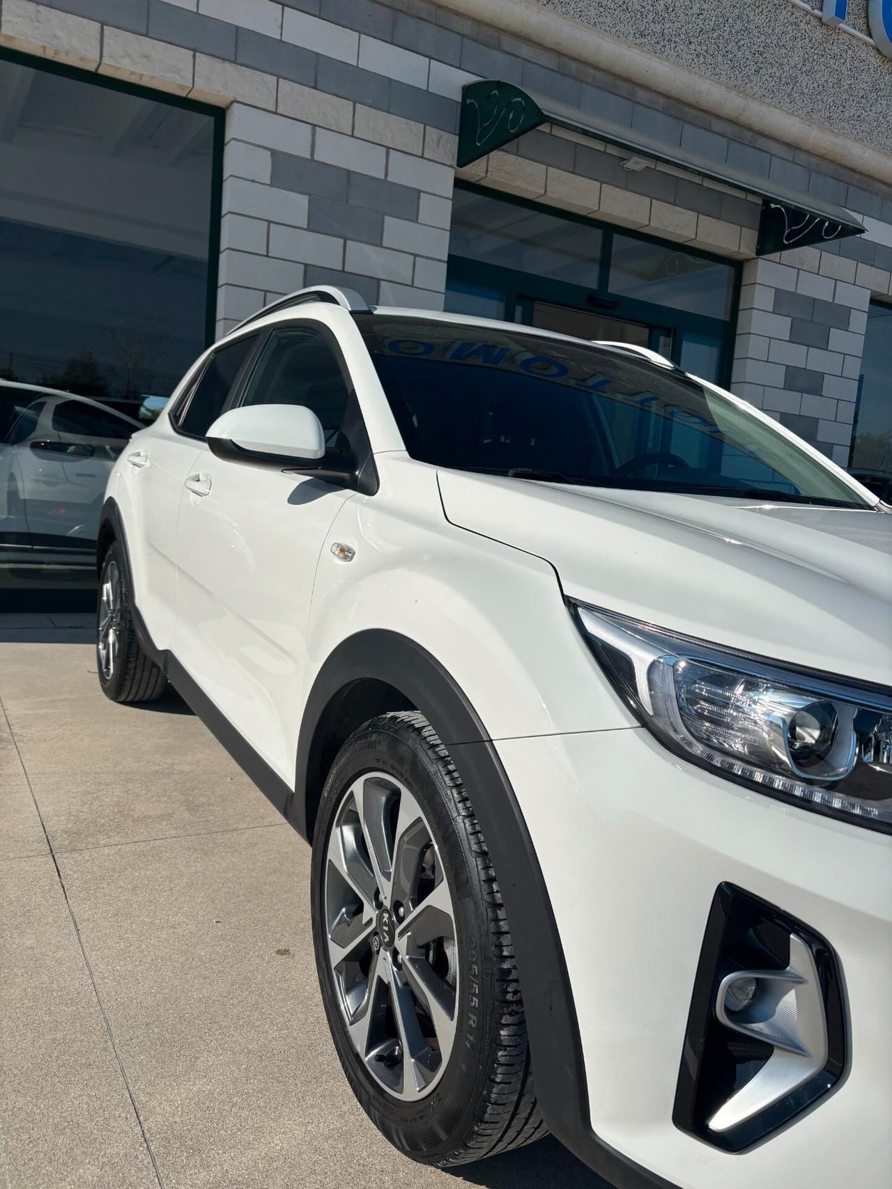 Kia Stonic 1.0 T-GDi 100 CV MHEV iMT Style