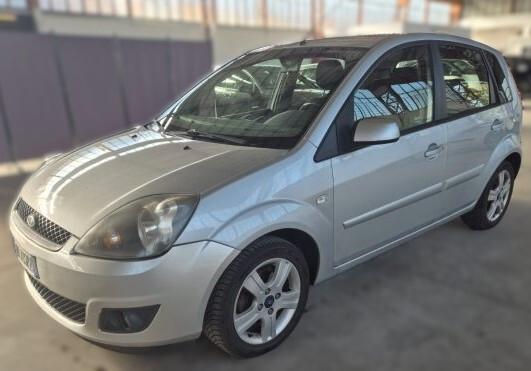 FIESTA 1.4 TDCi 50Kw 5porte Titanium
