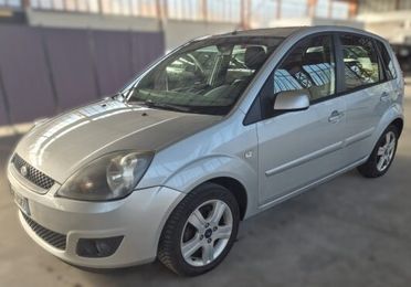 FIESTA 1.4 TDCi 50Kw 5porte Titanium