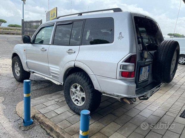 Mitsubishi autocarro Pajero 3.2 16V DI-D 5p. GLX