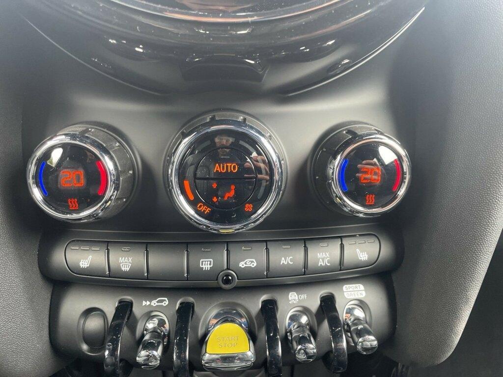 Mini Cooper SE 3p Yours auto
