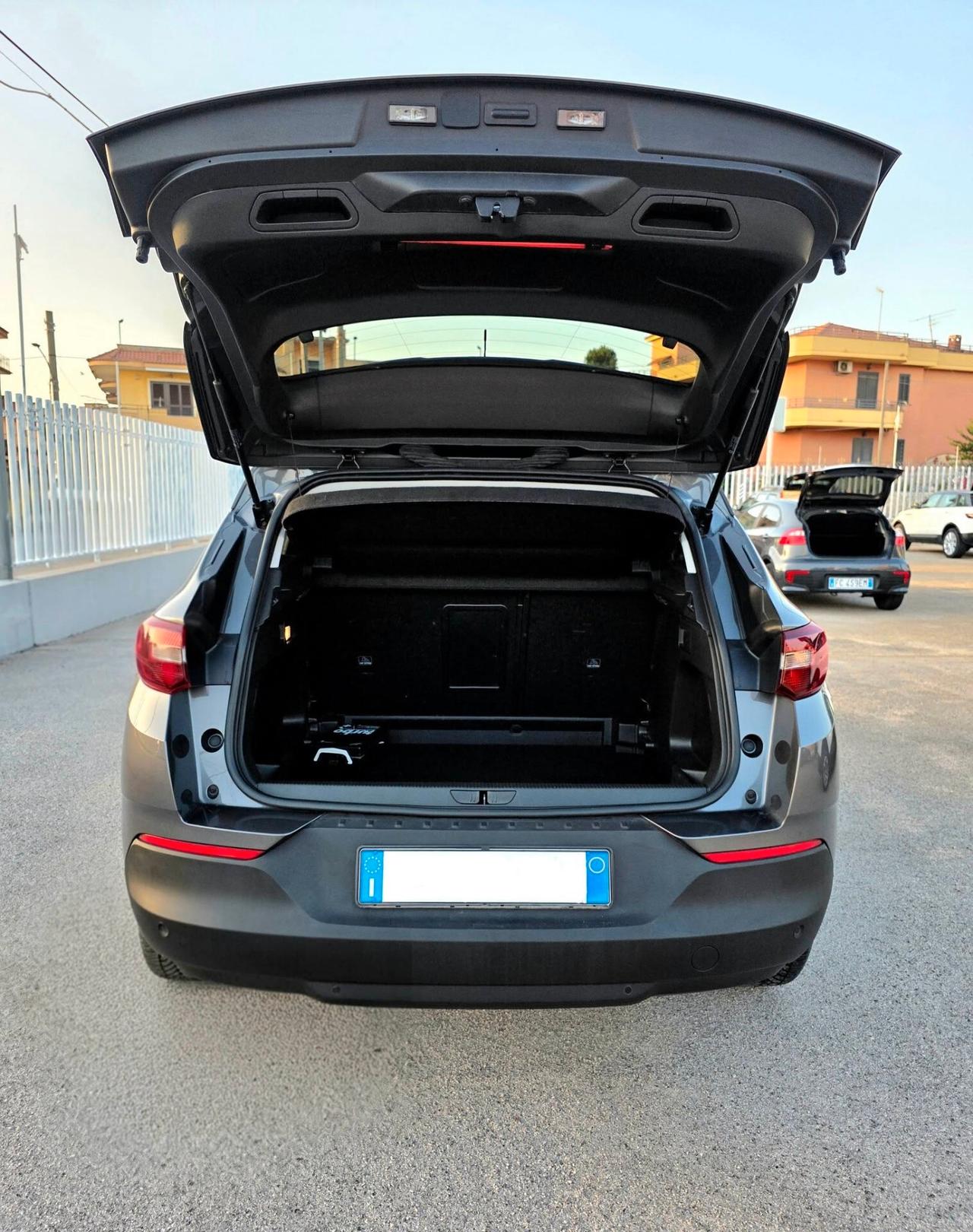 Opel Grandland X 1.5 cdti 131cv Innovation con 72.000 Chilometri
