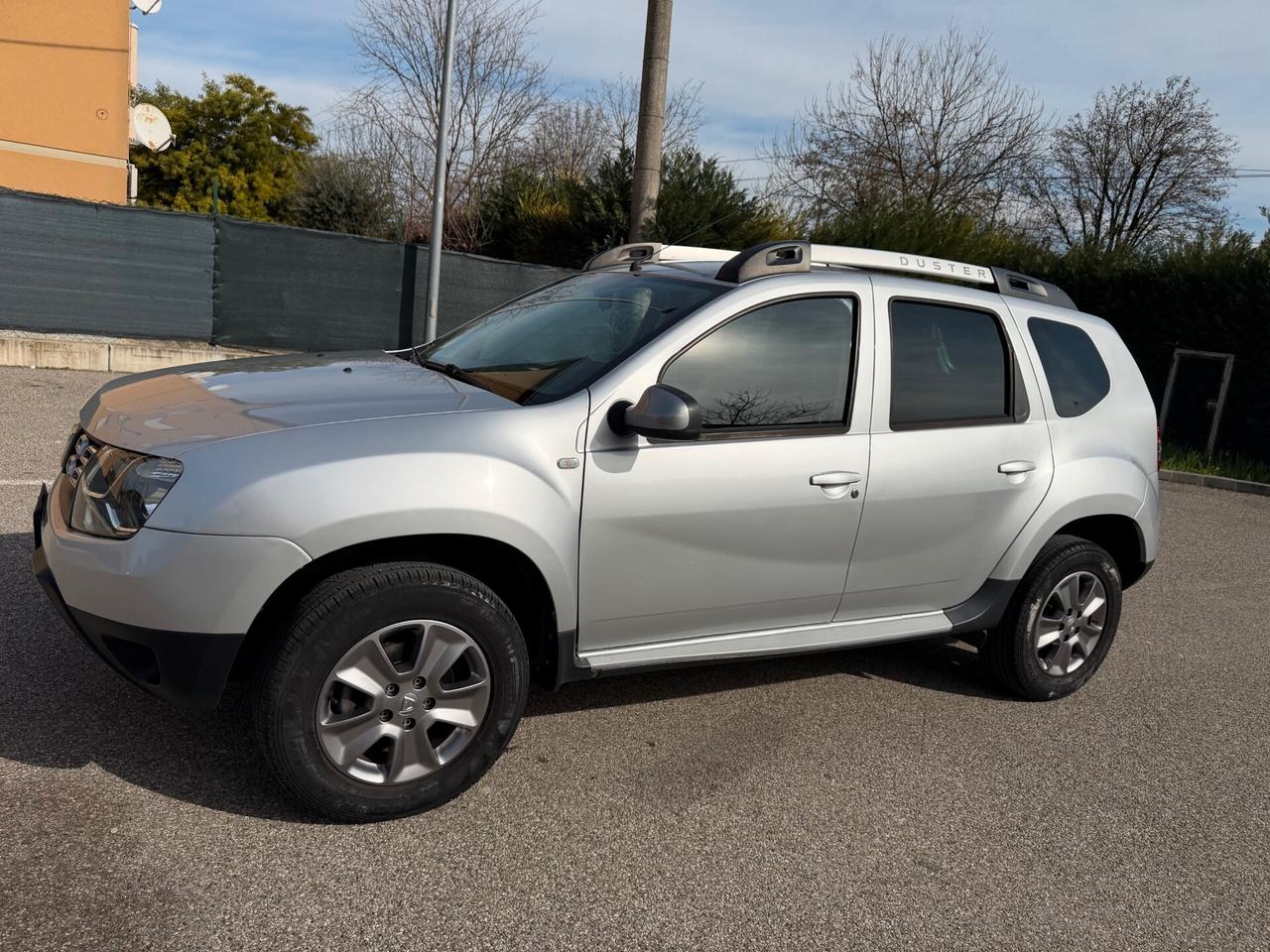 Dacia Duster 1.5 dci - NEOP. - NAV. - 12 MESI DI GARANZIA -