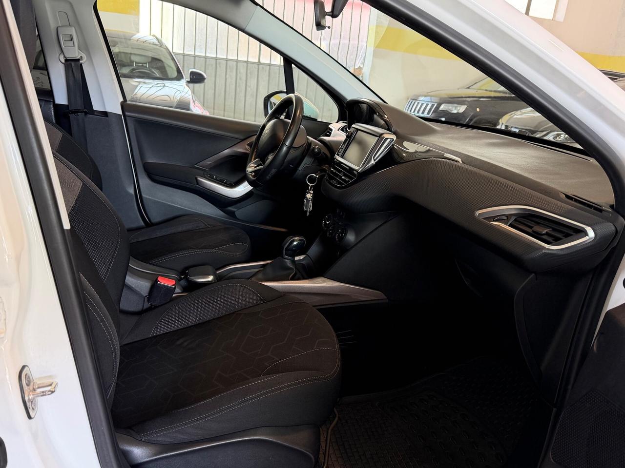 Peugeot 2008 1.6 BlueHDi 100CV Neopatentati