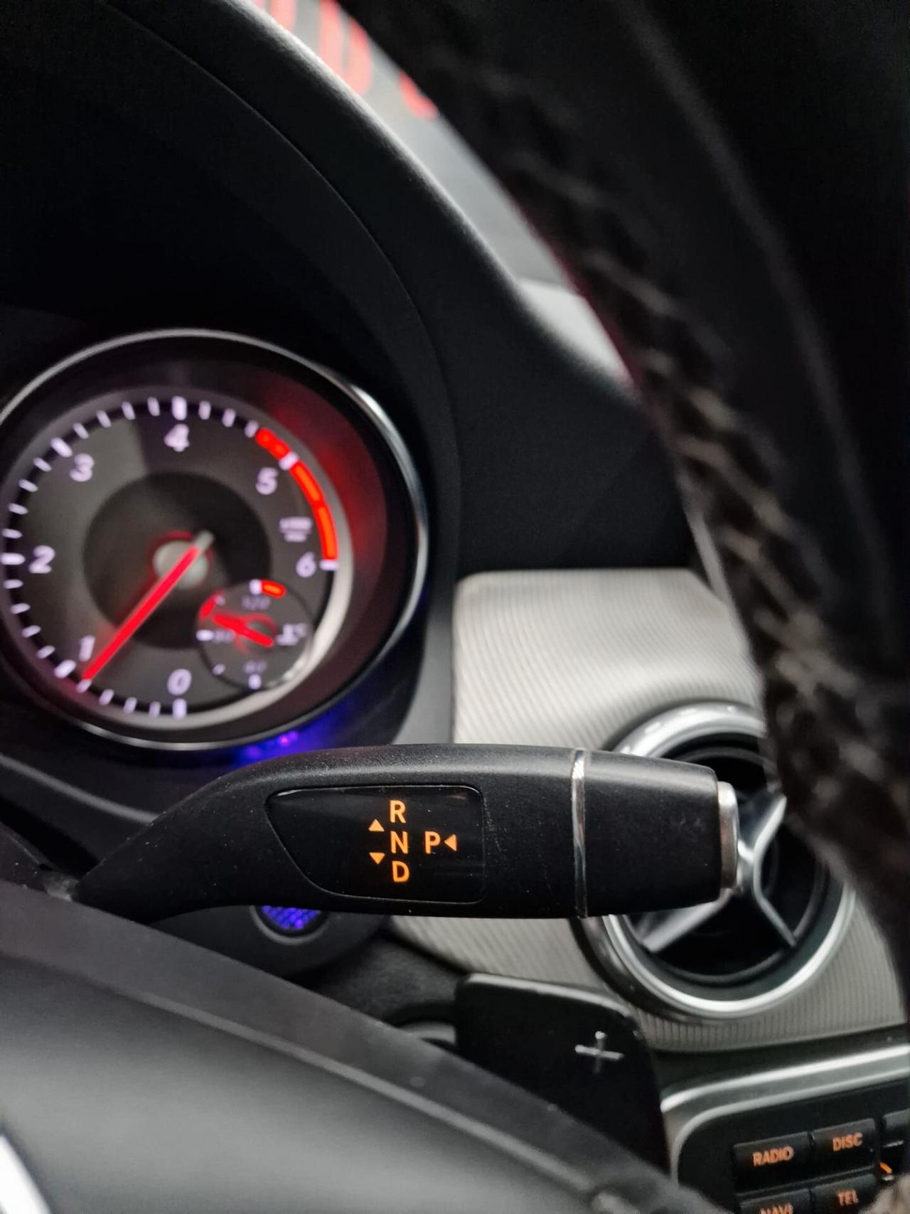Mercedes-benz GLA 200 CDI Automatic Premium 2.2 136CV