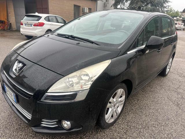 PEUGEOT 5008 1.6 156CV Bellissima Pronta per Consegna