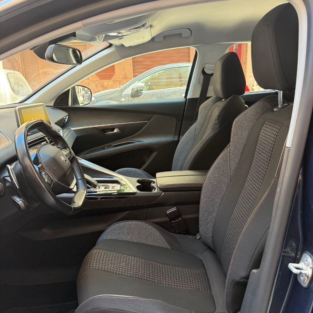 Peugeot 5008 BlueHDi 130cv Allure 7 posti