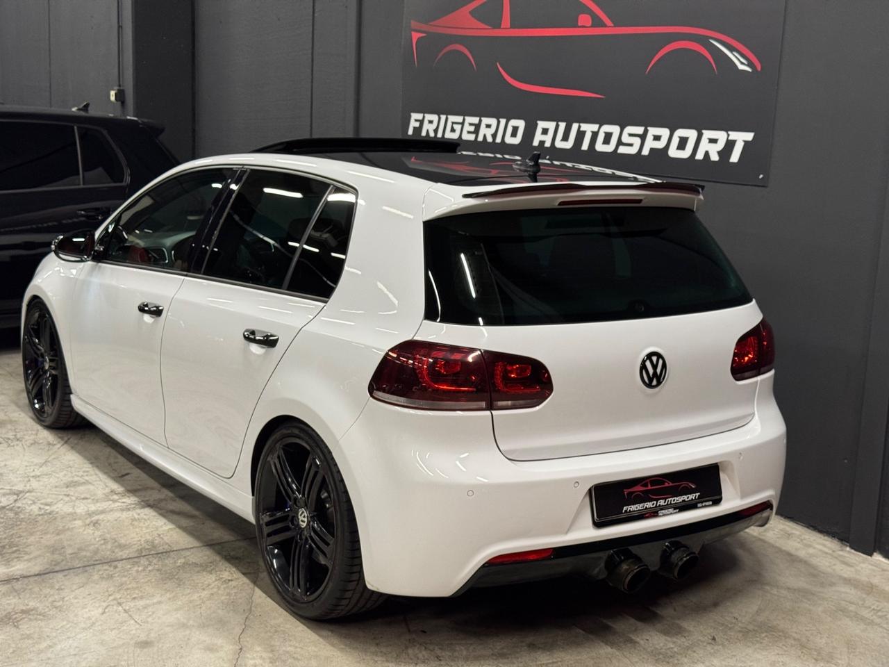 Volkswagen Golf 2.0 TSI 4mot. 5p. R