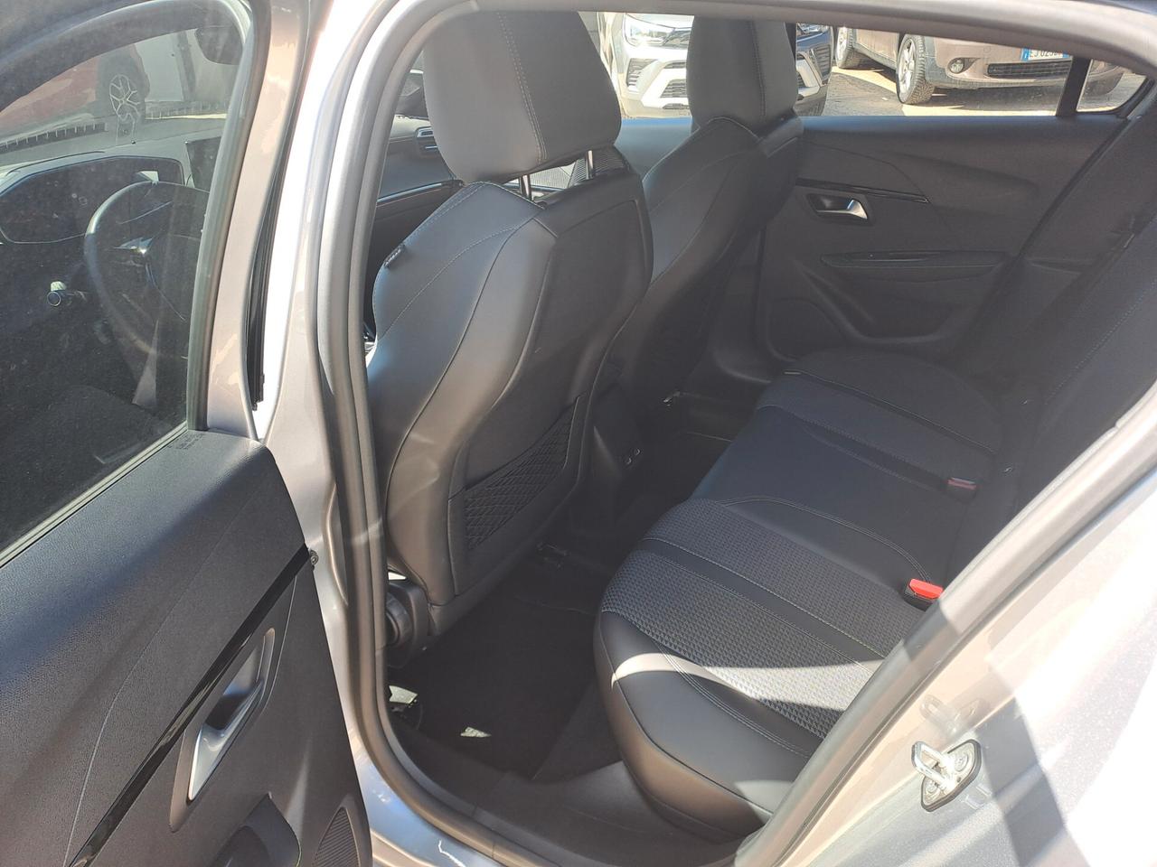 Peugeot 208 PureTech 130 Stop&Start EAT8 5 porte GT Pack