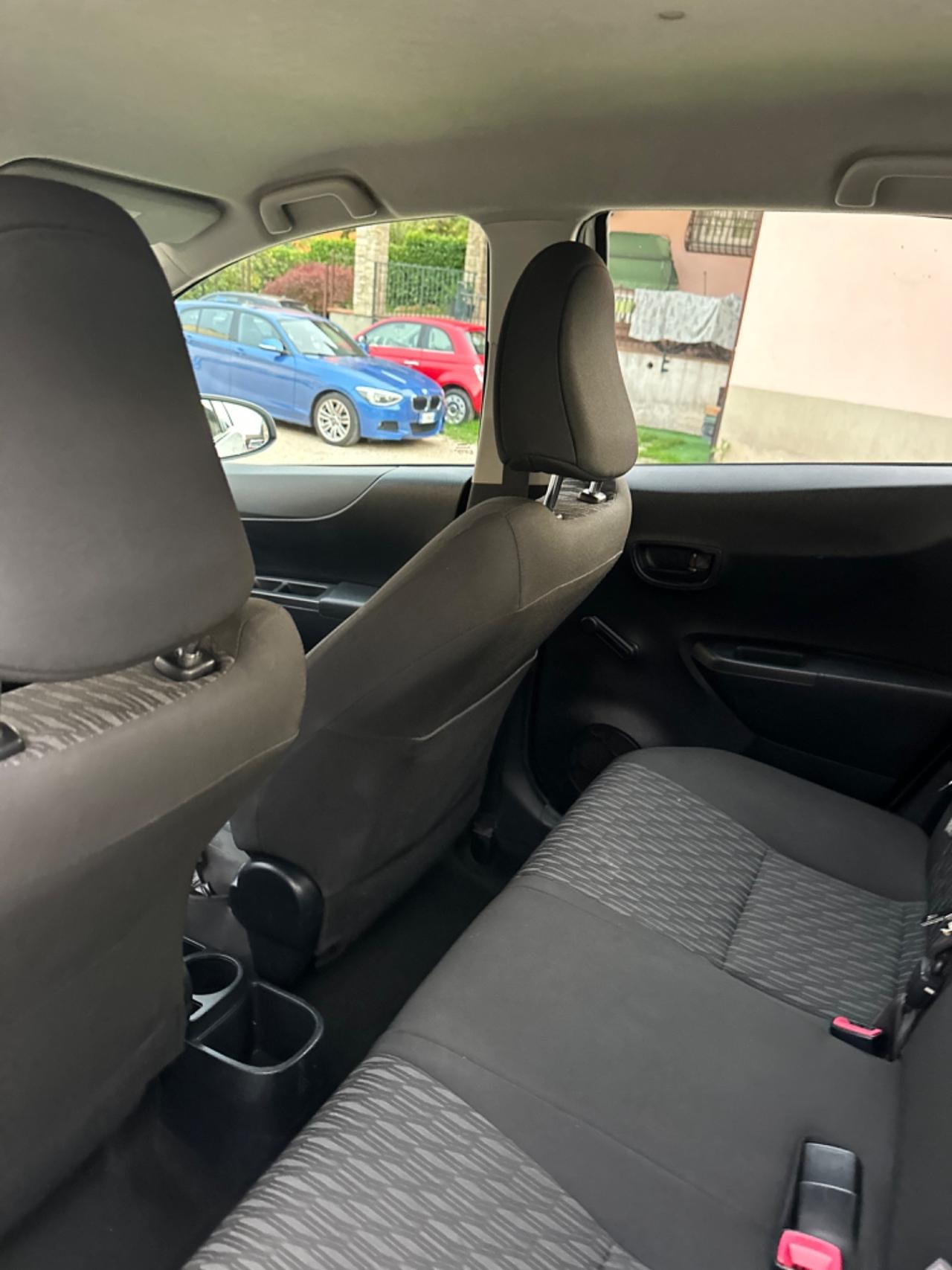 Toyota YARIS 1.0 5P NEOPAT KMCERT GARANZ UNICOPR