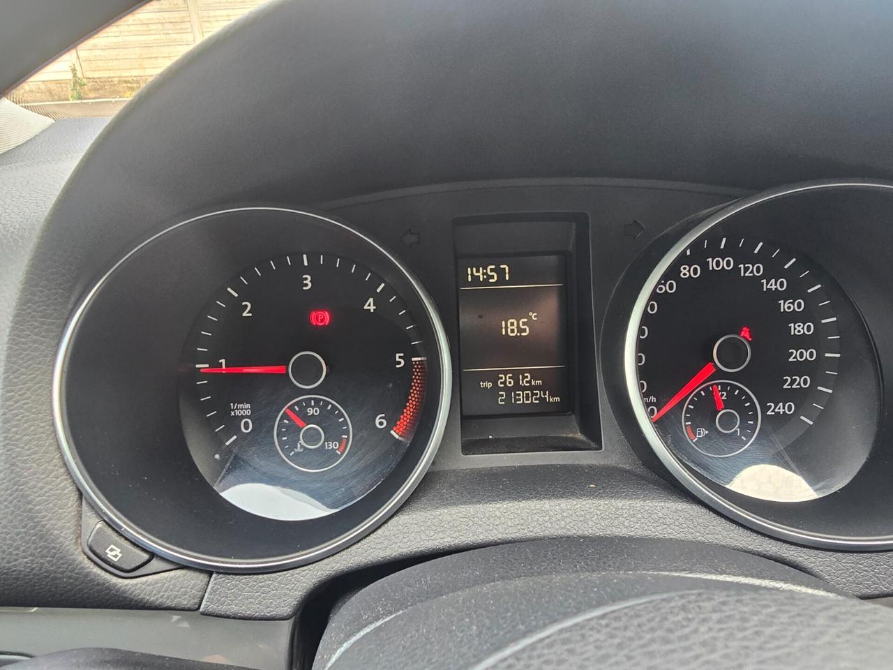 Volkswagen Golf 1.6 TDI 105CV-2012