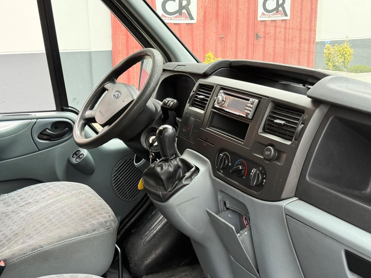 Ford Transit/Tourneo/Bus Transit 9 posti passo lungo