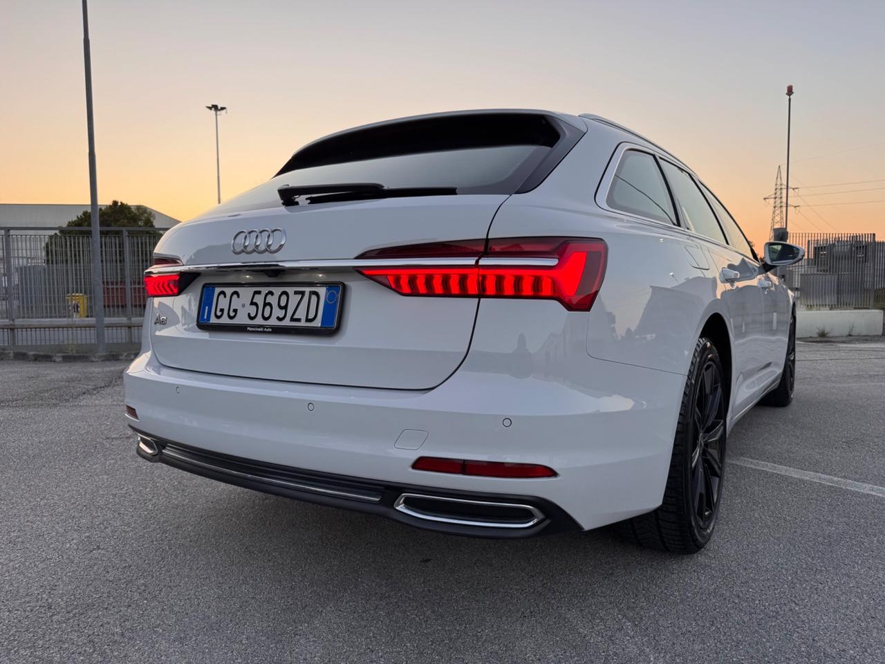 Audi A6 Avant 40 2.0 TDI S tronic Sport Matrix