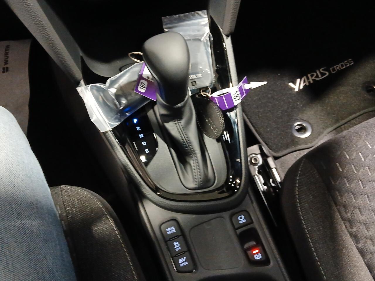 Toyota Yaris Cross 1.5 Hybrid 130 CV 5p. E-CVT Trend