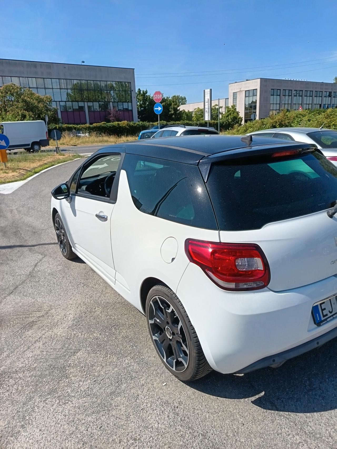 Ds DS3 DS 3 1.4 VTi 95 Chic