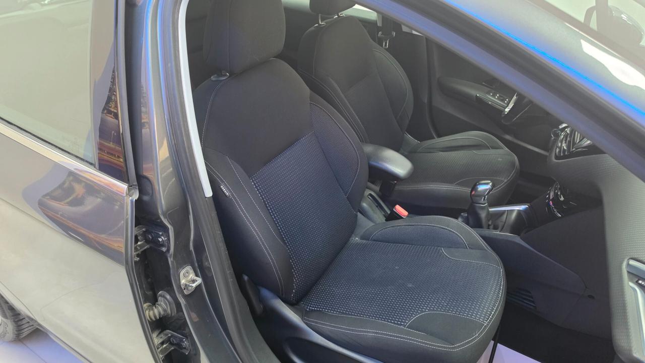 Peugeot 208 BlueHDi 75 5 porte Allure