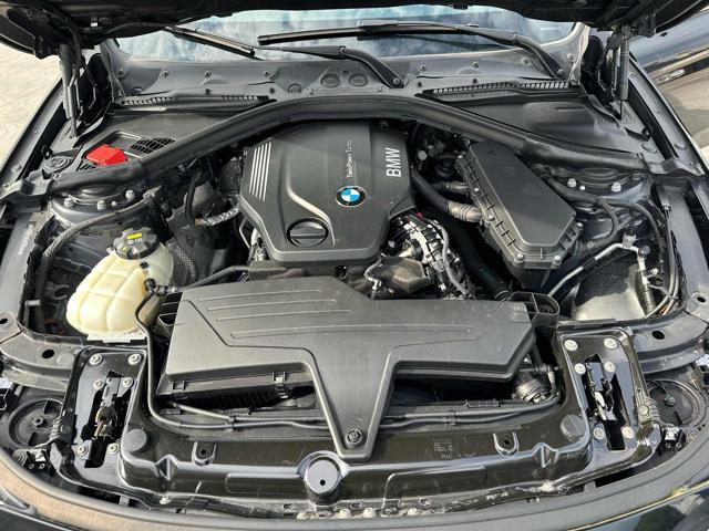 BMW 318 d Touring Business Advantage